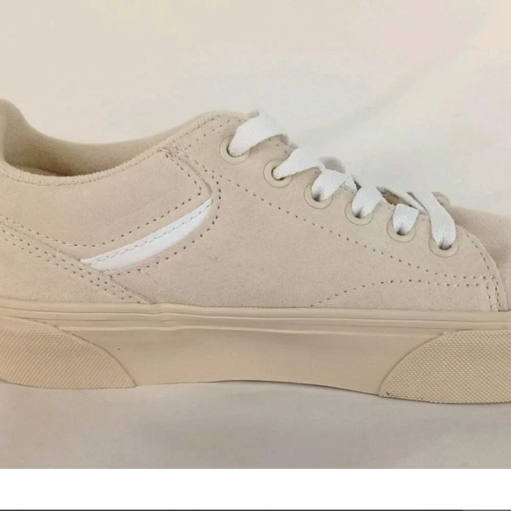 NWOB Women's Tan Vans off the Wall 721356 Size 7.5 - Picture 14 of 14